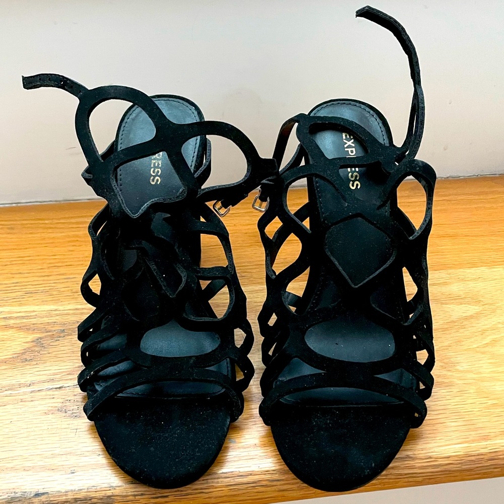 Express black heels